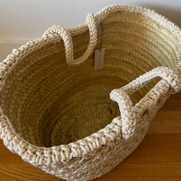 Dune Basket Bag - Picture 10 of 11